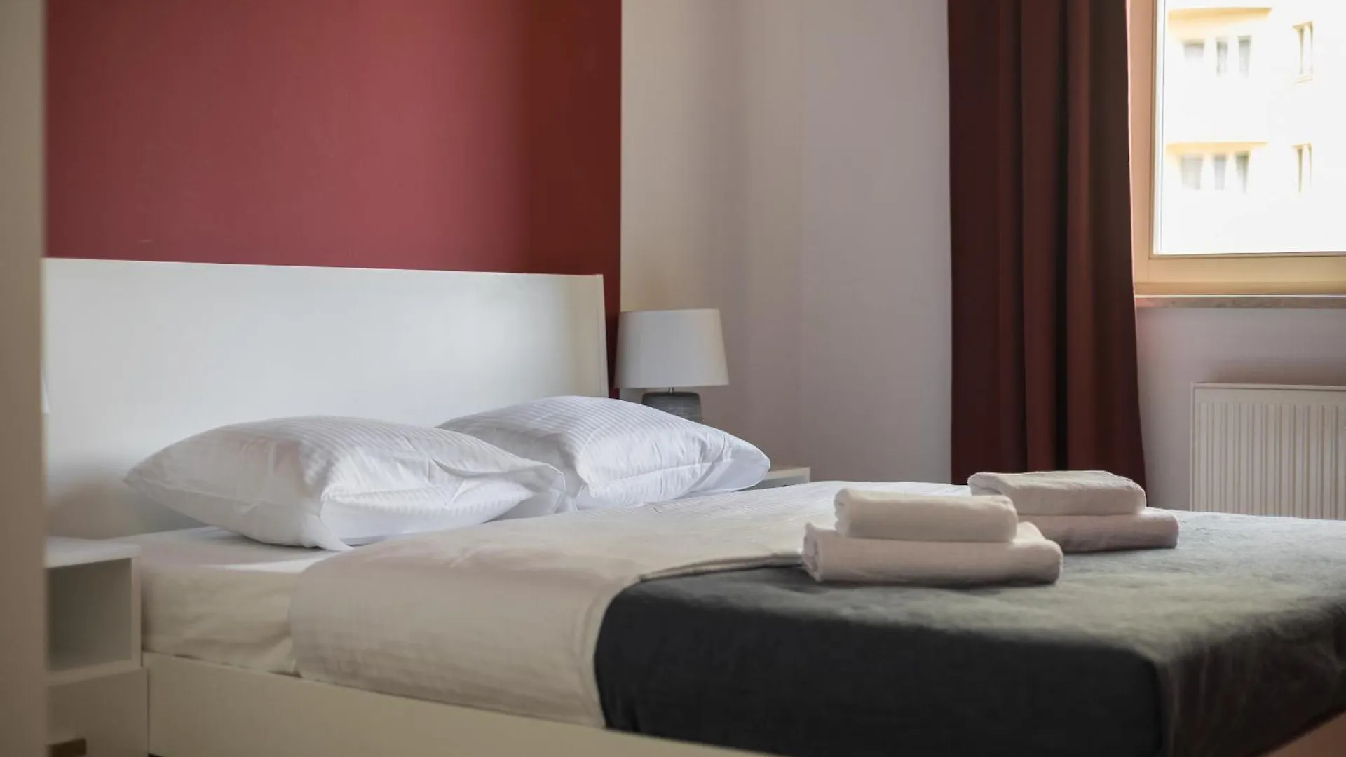 Metro Wilanowska Apartment With Spa 바르샤바 폴란드